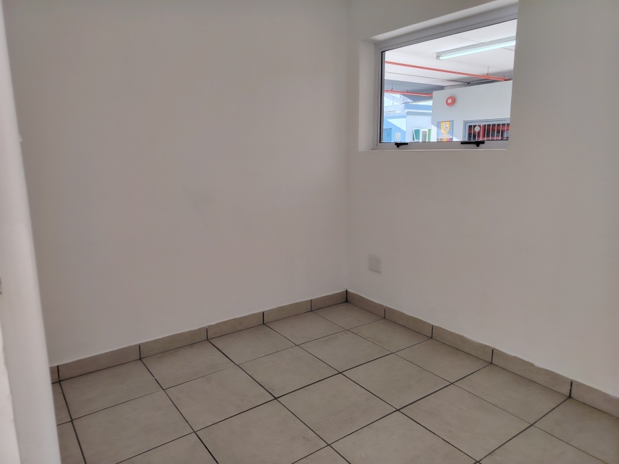 To Let commercial Property for Rent in Asla Park Western Cape